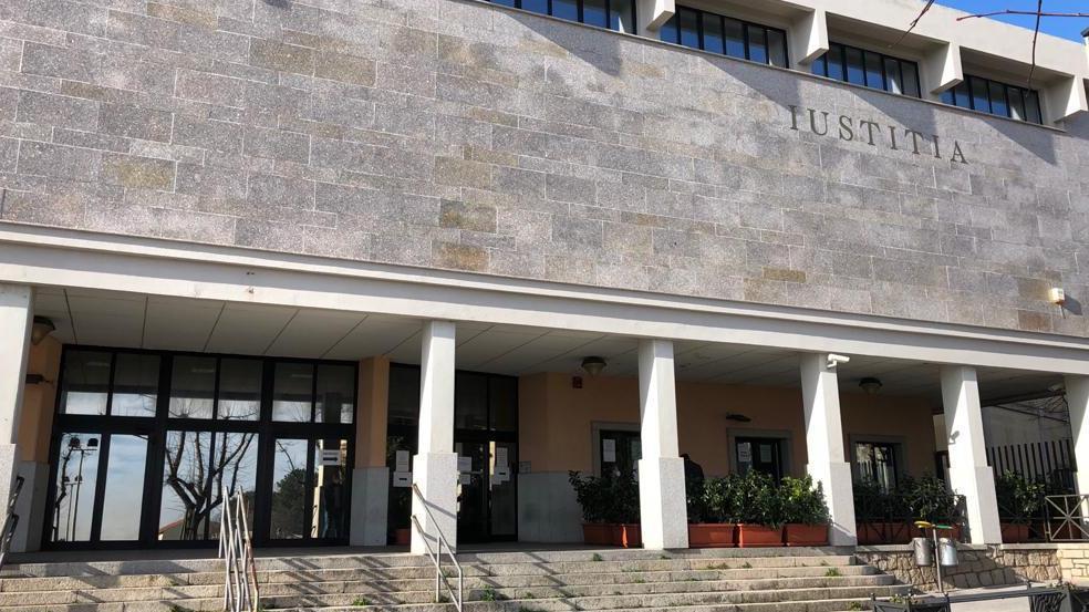 Il Csm dice no: in tribunale due giudici e non tre