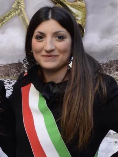 Stefania Piras è la sindaca di Oniferi
