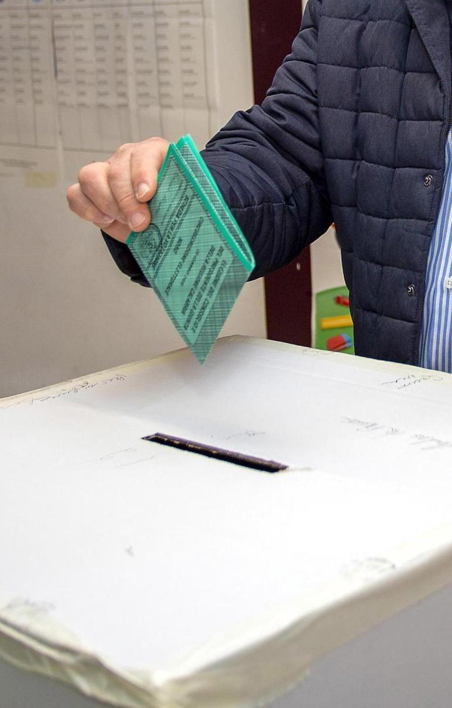 Arrivate in Italia 470mila dosi Il “piano vaccini” è nella fase uno 