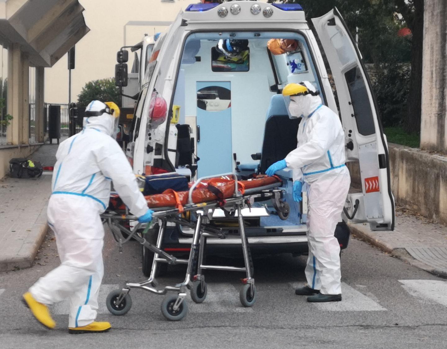 Nell’anno del Covid morti in aumento Sassari, novembre nero 