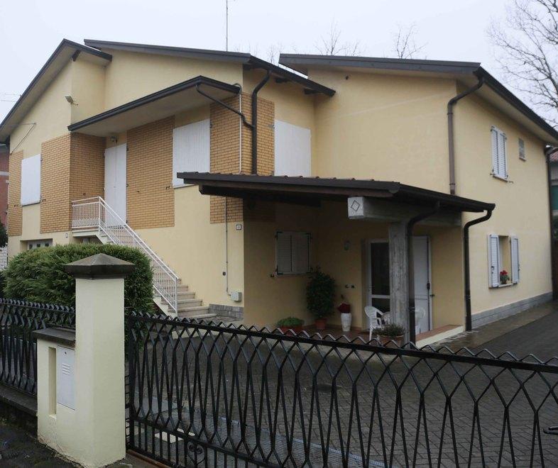 Muore in casa a Capodanno