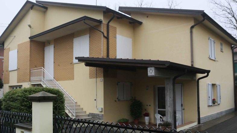 Muore in casa a Capodanno