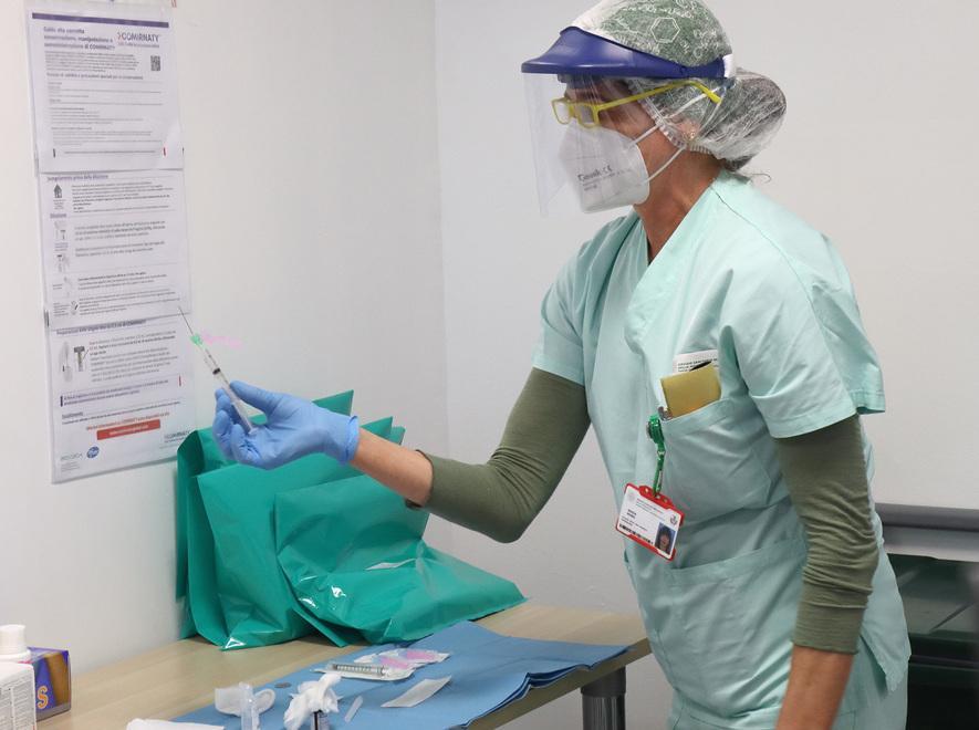 Covid, nessun medico reggiano segnalato come no-vax: «Qui prevale la scienza» 