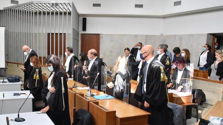 Processo Capuano, motivazioni della sentenza: «Associazione di stampo mafioso non dimostrata»