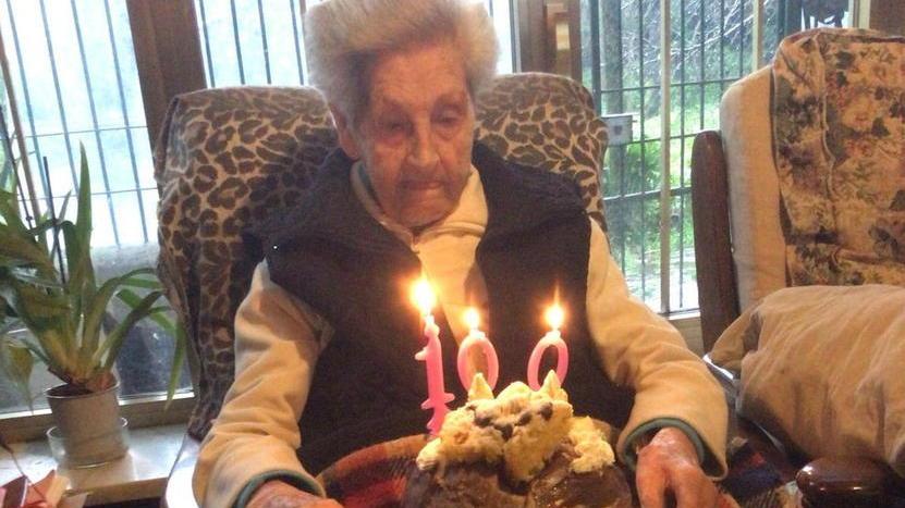 La signora Rosetta il 31 dicembre ha festeggiato i 100 anni