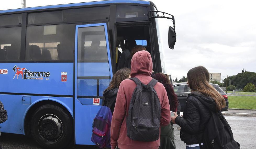 Dal 7 gennaio trentasei autobus in più per gli studenti delle scuole superiori 