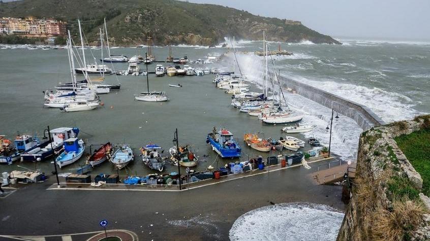 Il molo di Porto Ercole è un’opera urgente ma ancora “in alto mare”