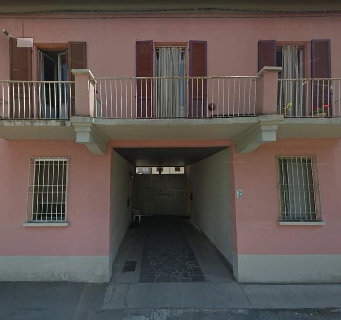 Padre, madre e i due figli finiscono in camera iperbarica 