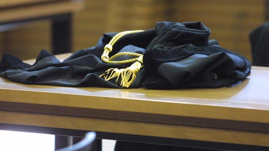 Un gruppo di legali «Ci auguriamo che la crisi rientri»