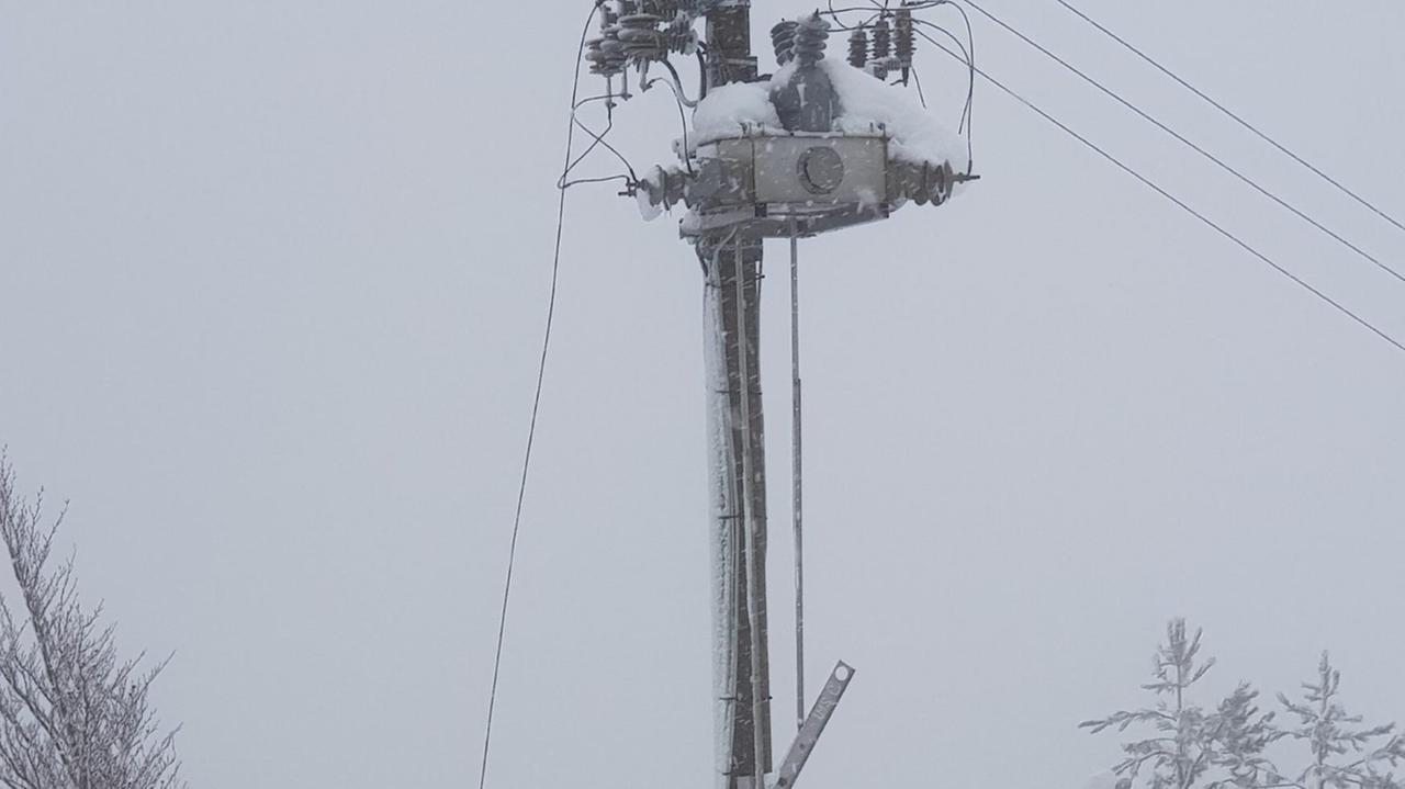 Senza energia elettrica per la neve: Enel parte con i rimborsi