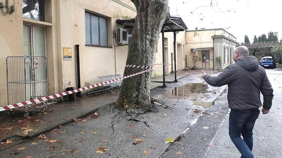 Pisa, chiuso l’obitorio pericolante