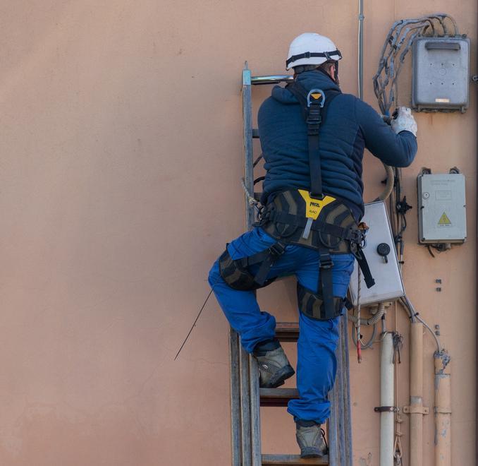 La Uil esulta: «Da Enel piano assunzioni» 