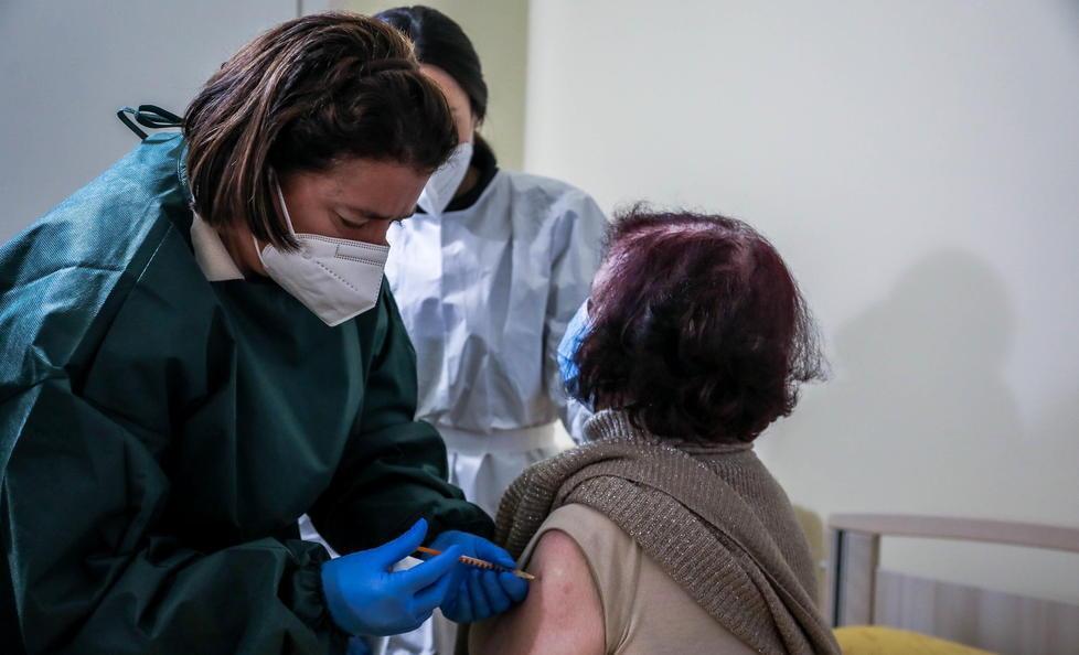 Accelerazione sui vaccini somministrato a 283 livornesi