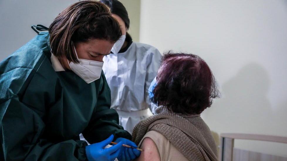 Accelerazione sui vaccini somministrato a 283 livornesi