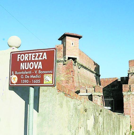 La moglie di Lucarelli guida la società che ha vinto il bando