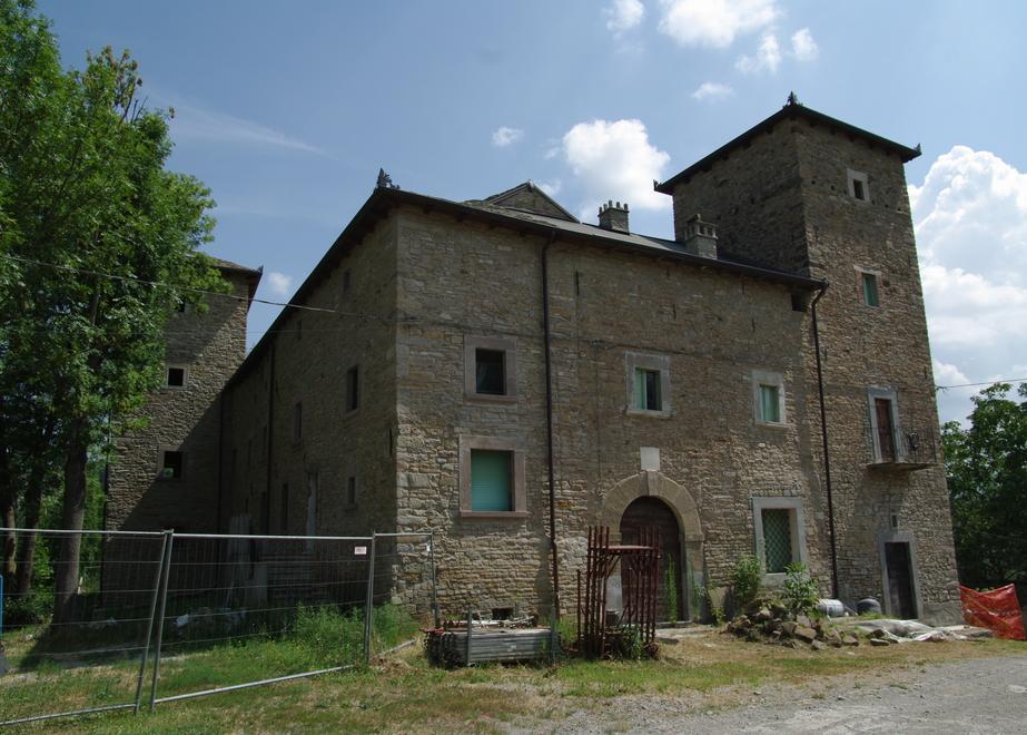 Un paese nato intorno a Corte Cesi