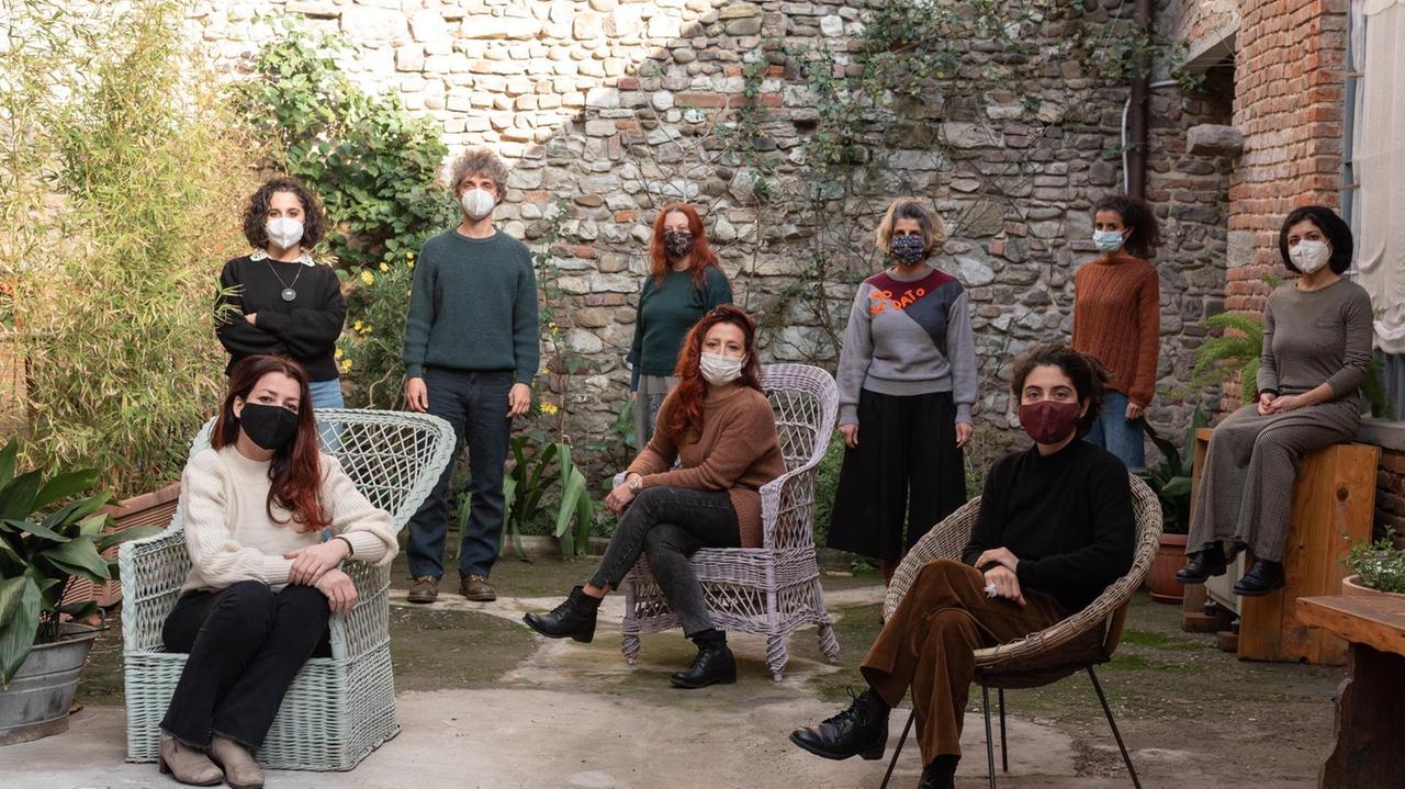 Il gruppo di artisti pratesi che ha ideato l’iniziativa delle “Missive selvatiche”