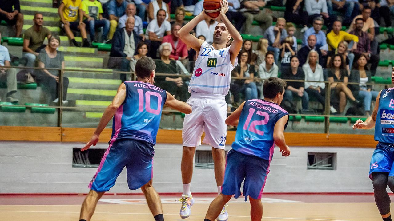 Basket, torna in campo l’esercito delle minors: «Ecco chi potrà allenarsi e come»