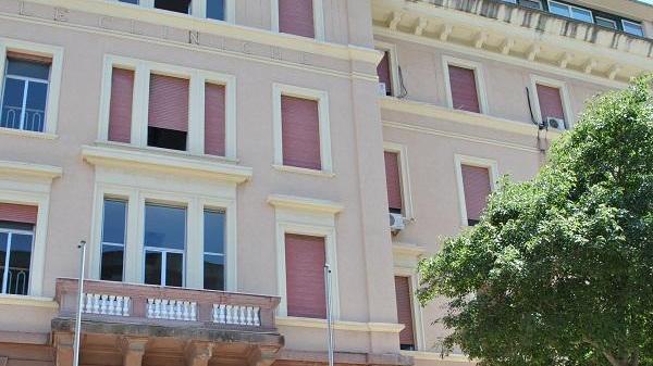 Covid, a Sassari vaccinati i primi 140 operatori sanitari