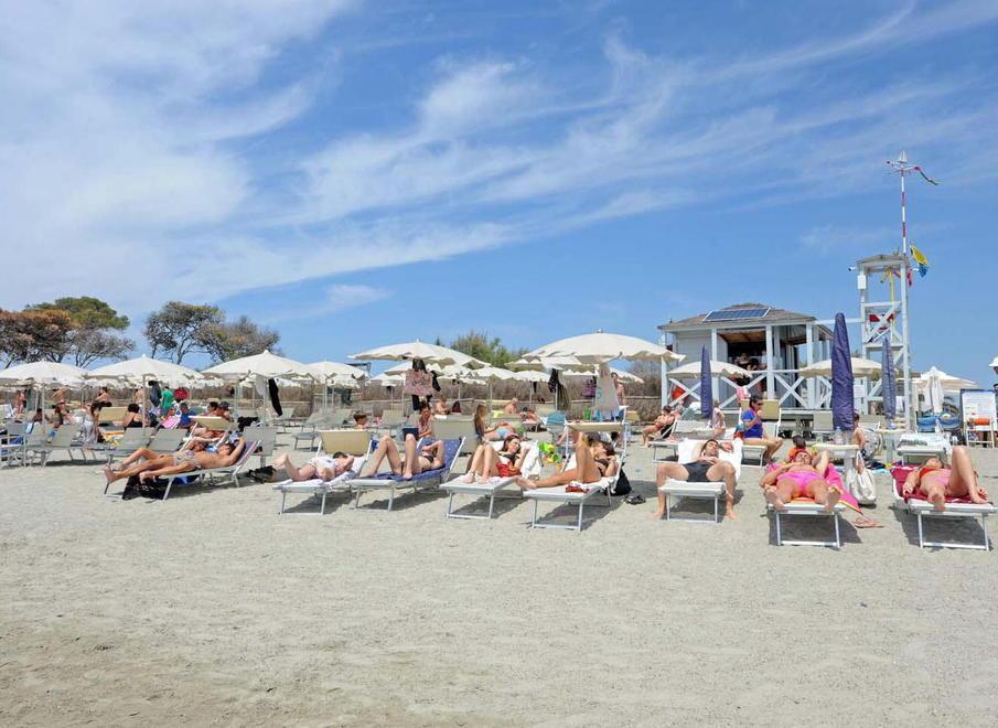 La Parchi allunga le concessioni per cinque bagni della Costa Est 