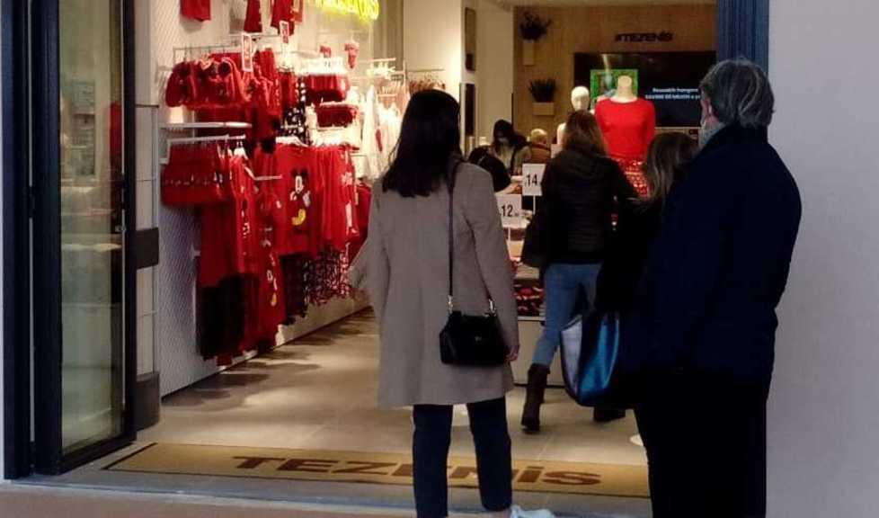 L’anno nero del commercio piegato dal Covid «Ma all’Elba abbiamo assorbito meglio il colpo»