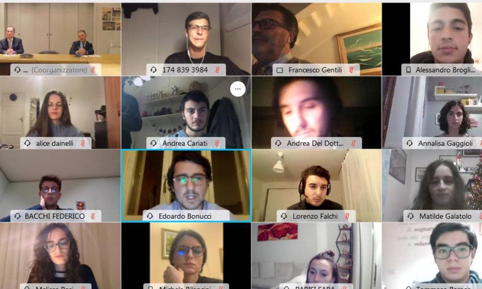 Consegnate le 65 borse di studio ai soci e ai figli di soci di Banca Tema 