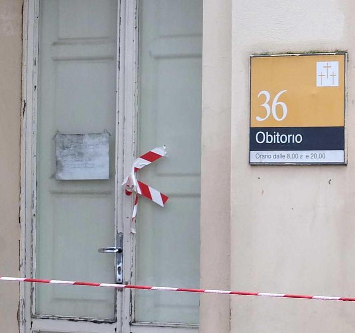 Spazi a Cisanello per le salme dopo la chiusura dell’obitorio