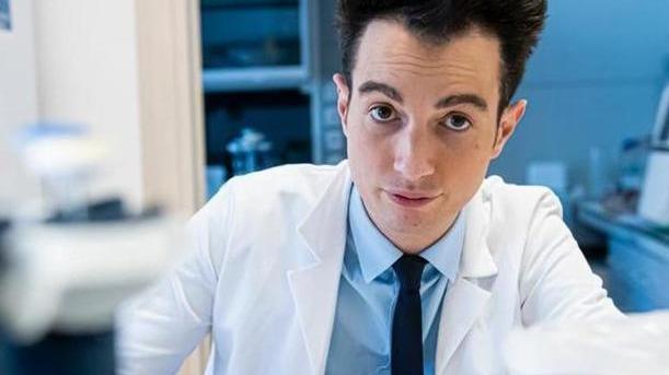 Marco Martinelli, ricercatore della Scuola superiore Sant’Anna e presentatore di programmi di divulgazione scientifica su RaiScuola e RaiDue, sarà il conduttore della prima edizione interamente online di “11Lune d’inverno”