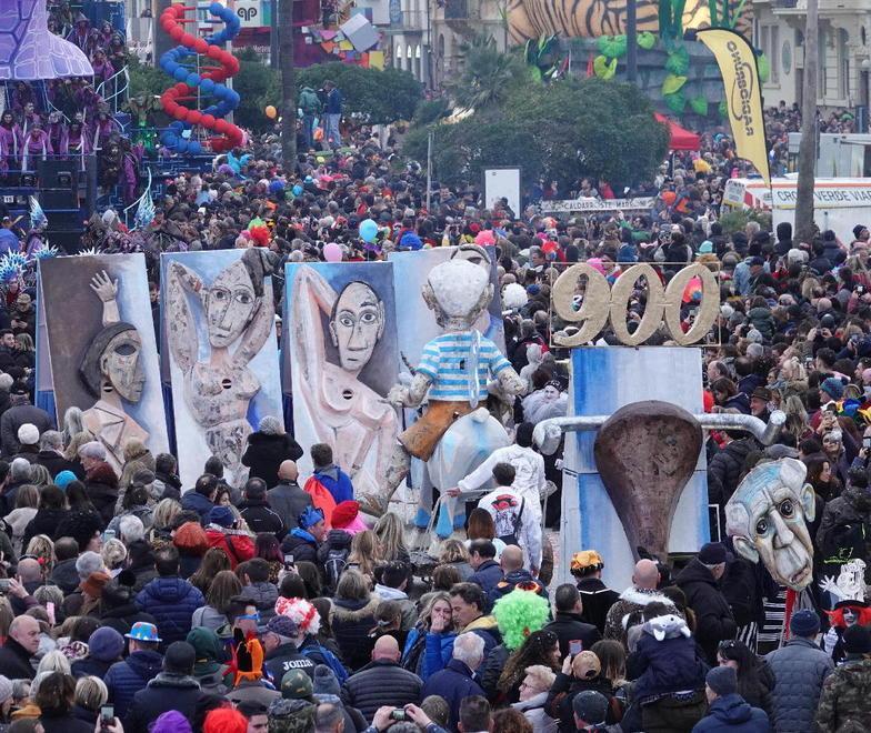 Sarà un “Carnevale universale” dedicato anche alle città che non potranno sfilare 