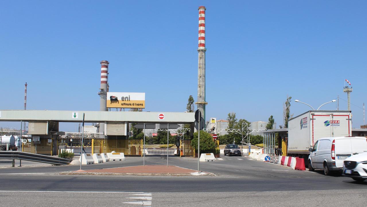Salvetti e Antolini: no al gassificatore Eni a Stagno, sì alla bioraffineria