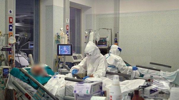 Covid, 29 positivi e una vittima in provincia di Prato