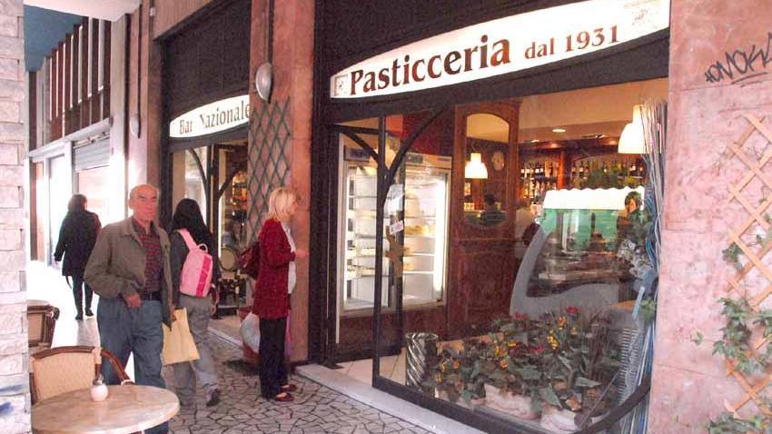 Riapre a primavera lo storico bar Nazionale di Carrara