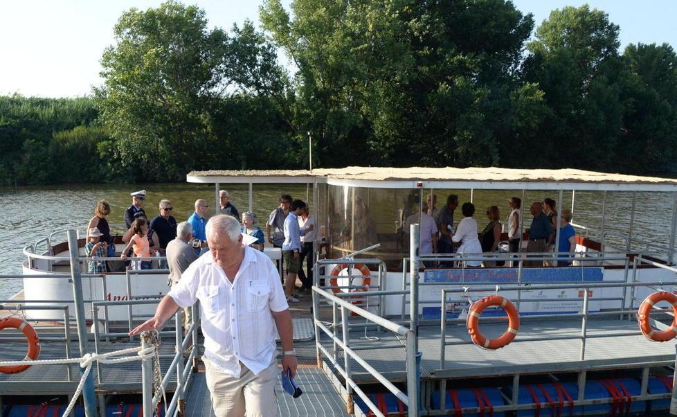 Nel progetto c’è il ritorno del battello fluviale fermo ai box da due anni