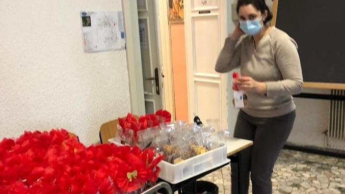 Biscotti preparati dagli alunni inviati alle famiglie bisognose