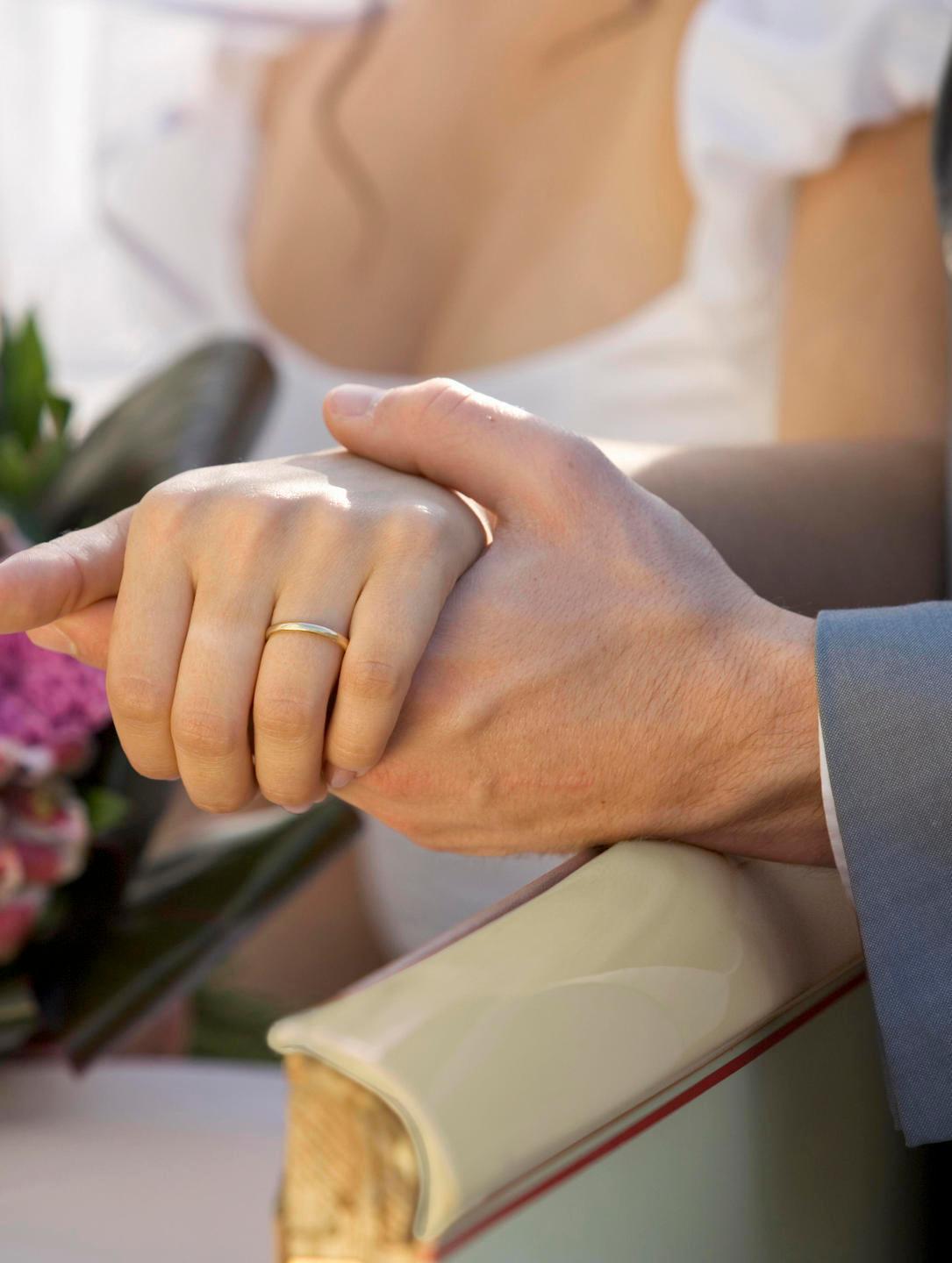 Bonus matrimoni, sì a 49 domande 
