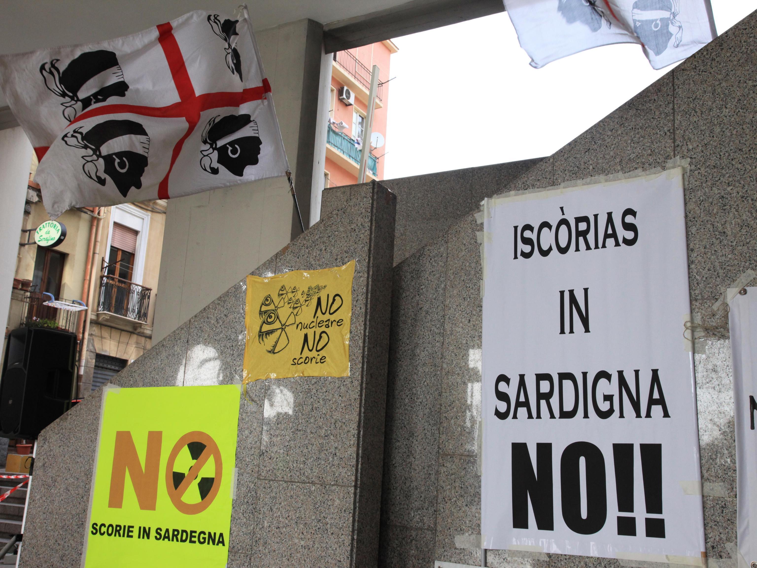 Per l'isola risorse, non veleni - L'EDITORIALE