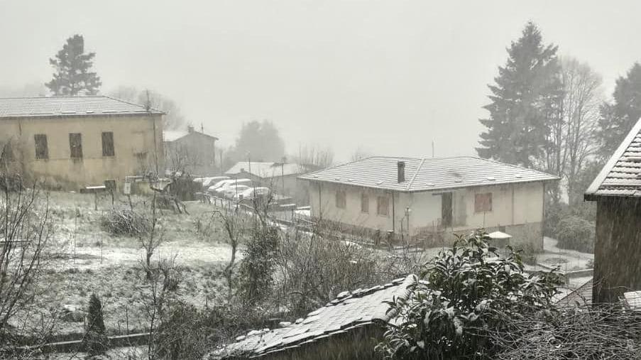Epifania imbiancata per i paesi dell'alta Versilia