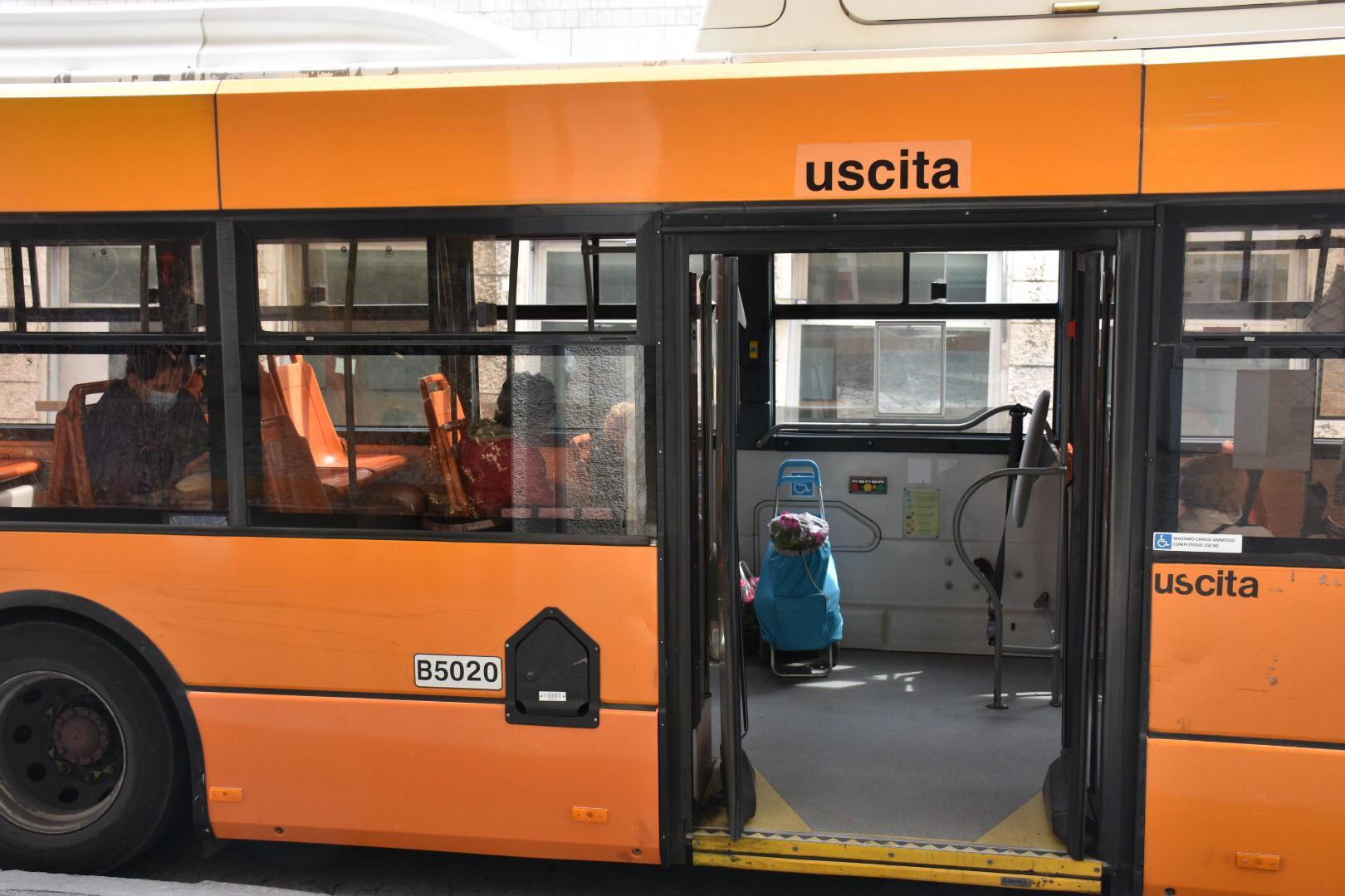 Quattordici autobus in più per gli studenti: ecco le corse che verranno raddoppiate 