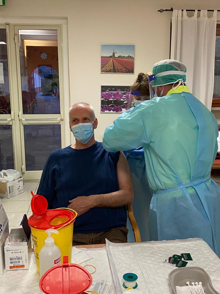 Alla Rsa Sempreverde vaccinazioni al 90 per cento