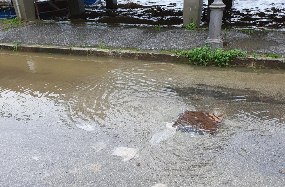 «La fogna finisce nel lago all’altezza del Belvedere»