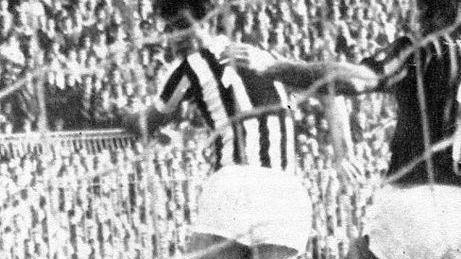 Il gol fantasma di Muntari, il capolavoro di Bettega, il fallo-lampo di Tardelli