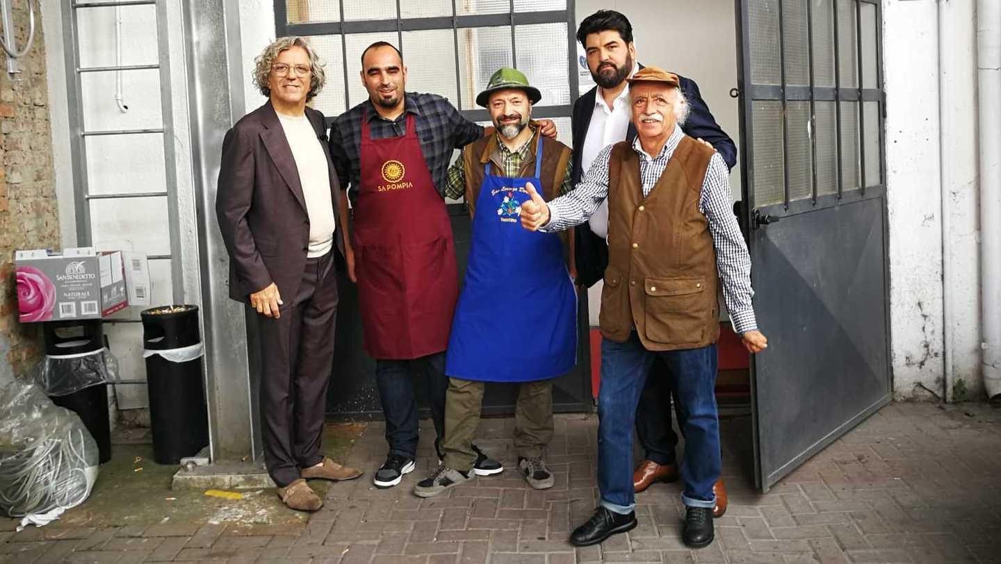 I giudici di Masterchef alla scoperta della pompia 