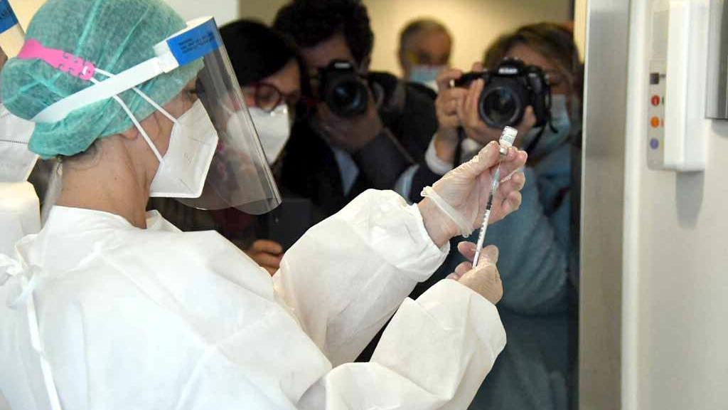 In Toscana 5mila dosi sprecate per colpa delle siringhe sbagliate