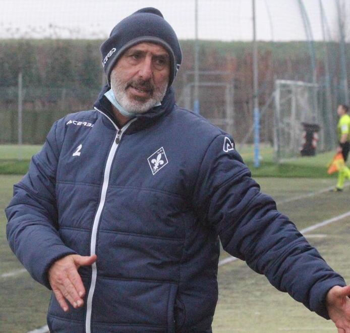 Il mister del Prato, Vincenzo Esposito