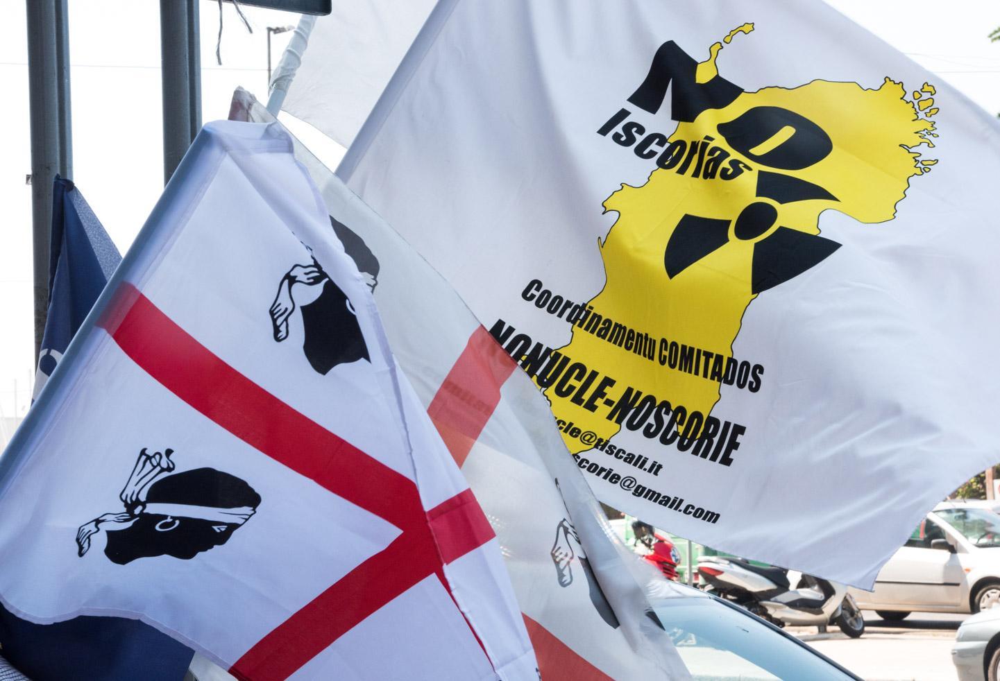 Nucleare, 40mila firme in 48 ore per dire no al deposito in Sardegna