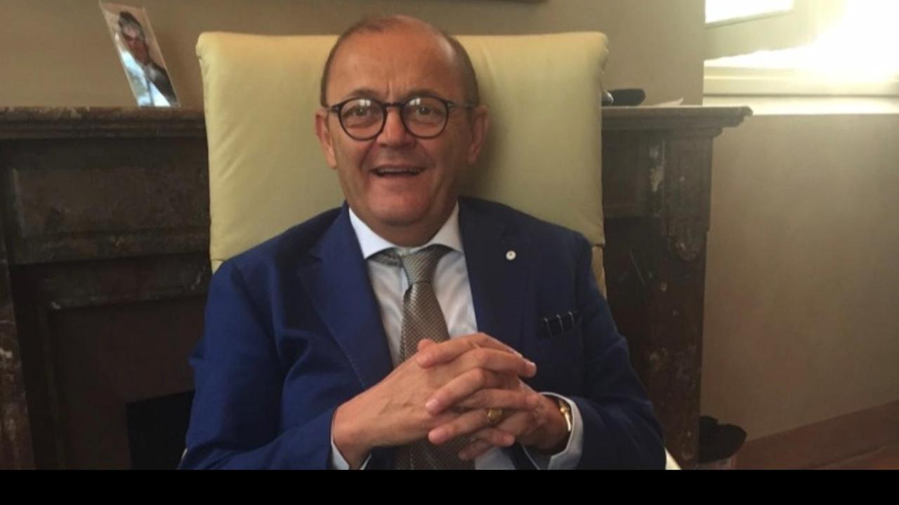 Da oggi i vaccini si fanno alle Fiere: «Un gesto che ho fatto con il cuore»