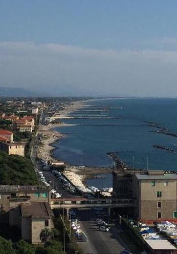 I Paladini apuani contro il  porto: «Causa  anche esondazioni» 