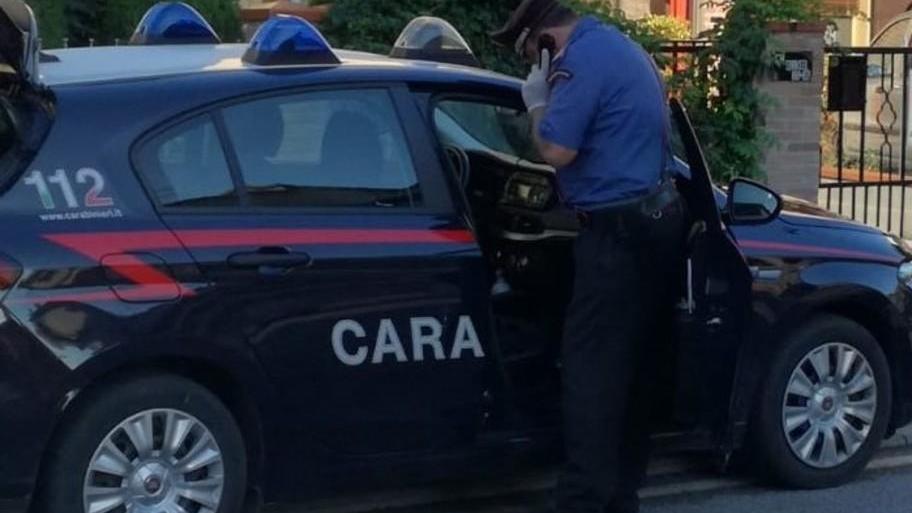Urta ciclista e poi fugge l’anziano pirata ha 86 anni