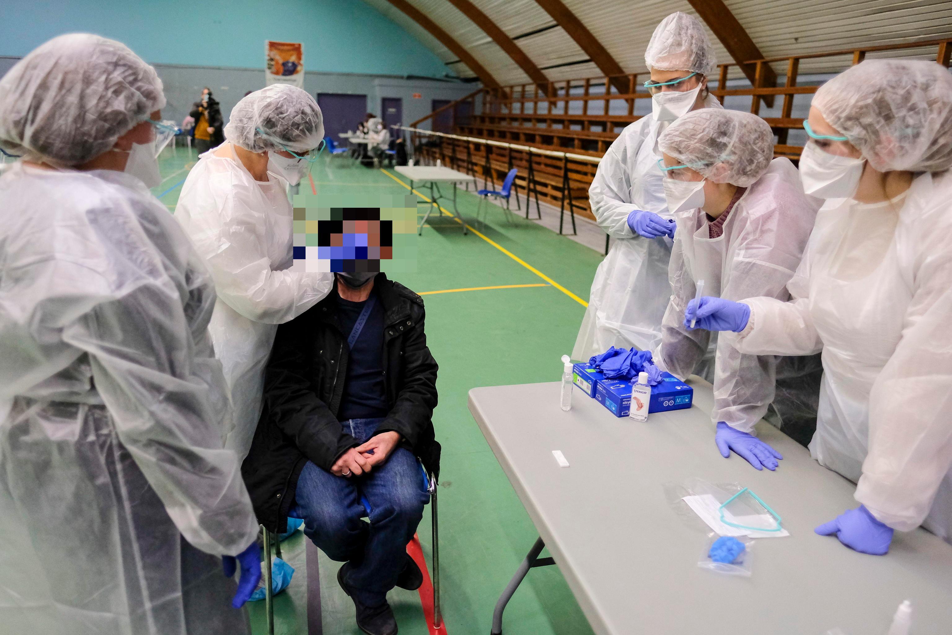 Covid, screening: dopo l'Ogliastra test nel Nuorese