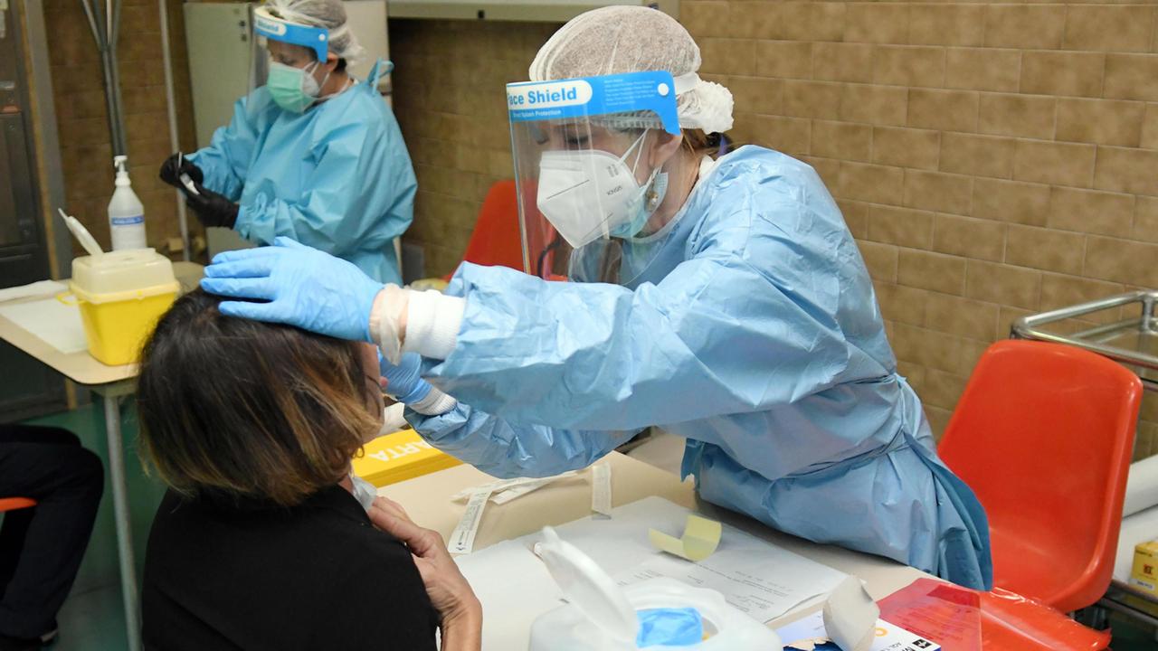 Loiri Porto San Paolo, screening Covid a scuola: negativi tutti i 202 tamponi